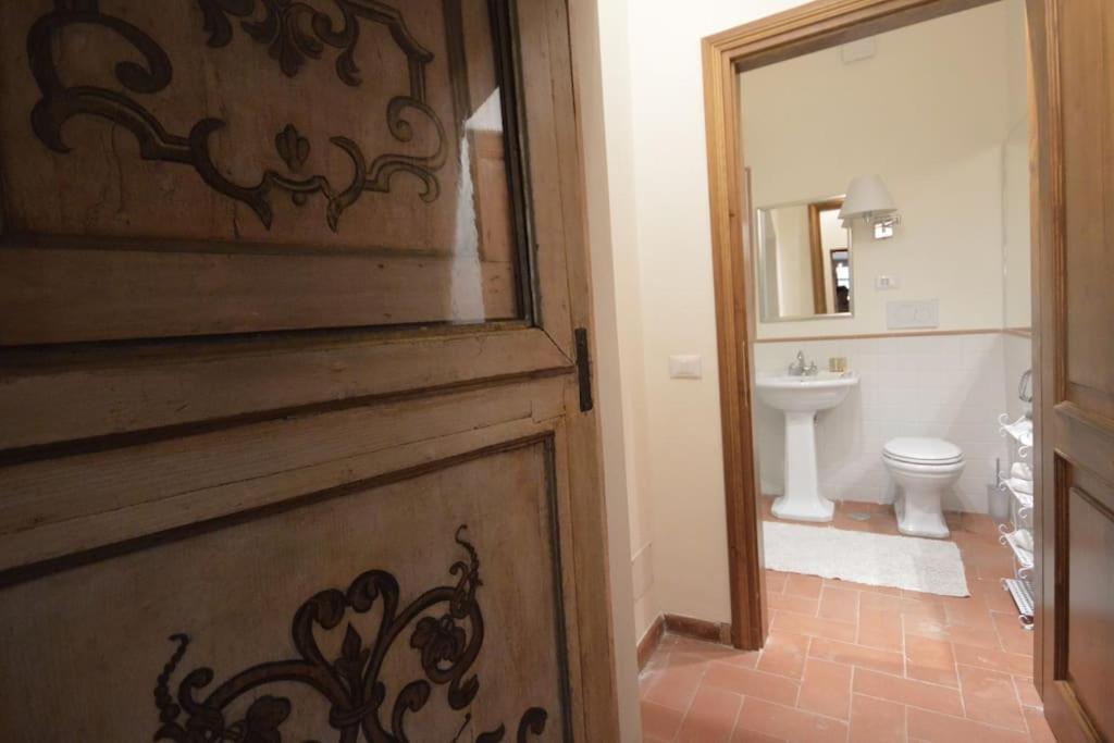 Apartment In Luxuryproperty Privatepool Garden Bbq Airc X8 Castelnuovo Di Porto Екстер'єр фото